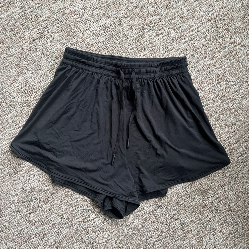 Lululemon lounge shorts